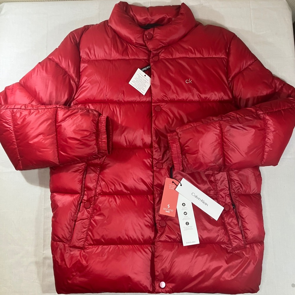 Calvin Klein Mens Red Puffer Jacket Water Resistant Sorona Aura CM152963 Small